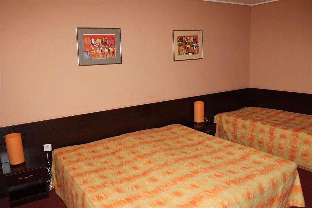 Hotel Elena Veliko Tŭrnovo Eksteriør bilde