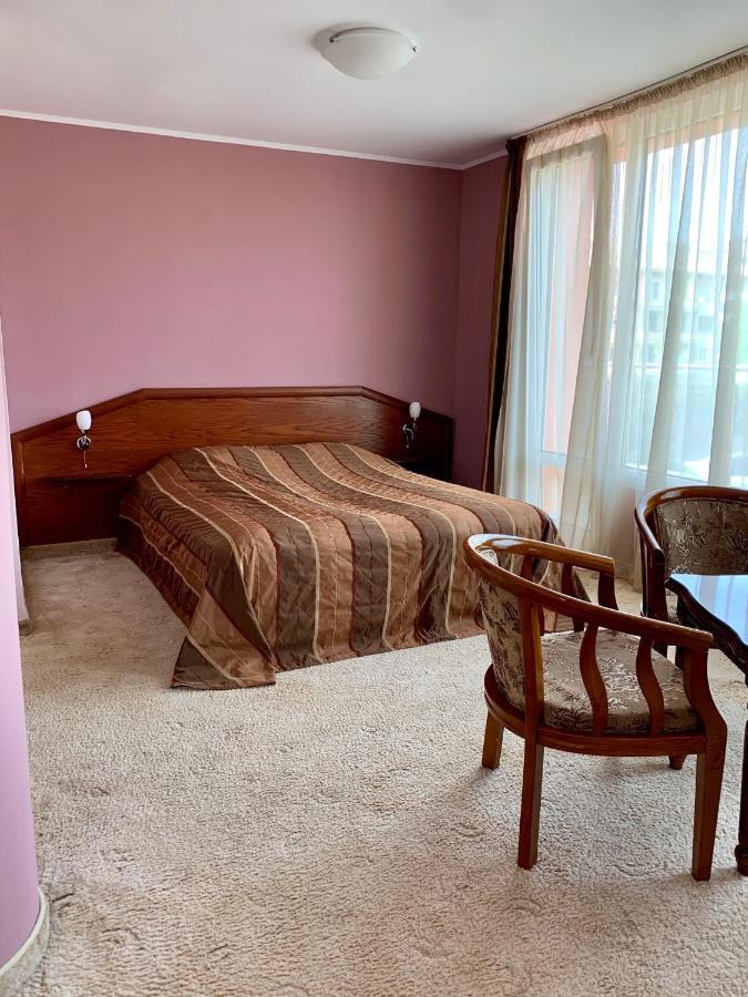 Hotel Elena Veliko Tŭrnovo Eksteriør bilde